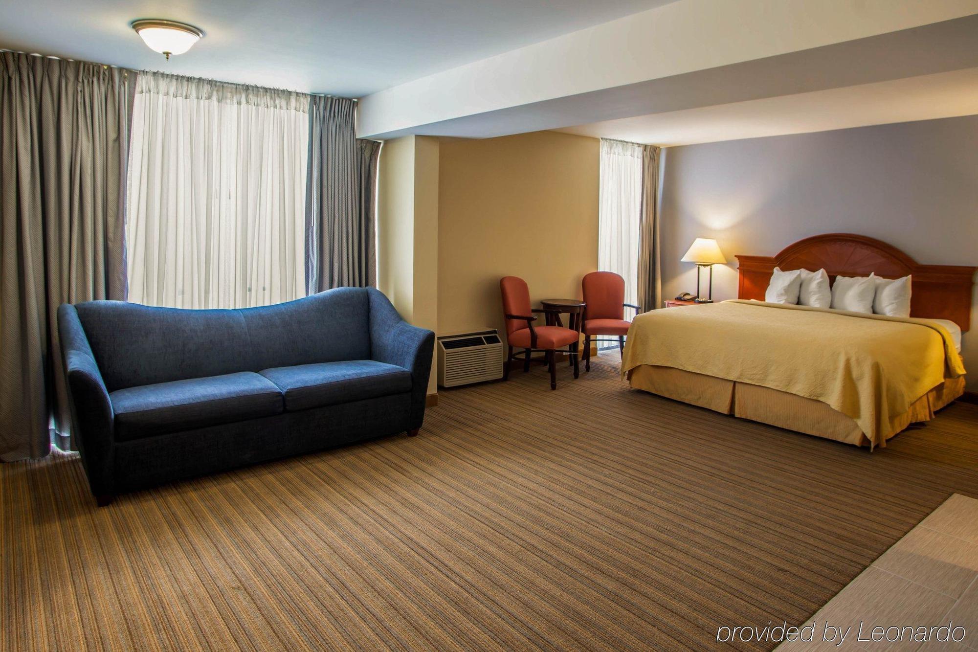 Crowne Plaza Chicago Sw - Burr Ridge By Ihg Exterior foto